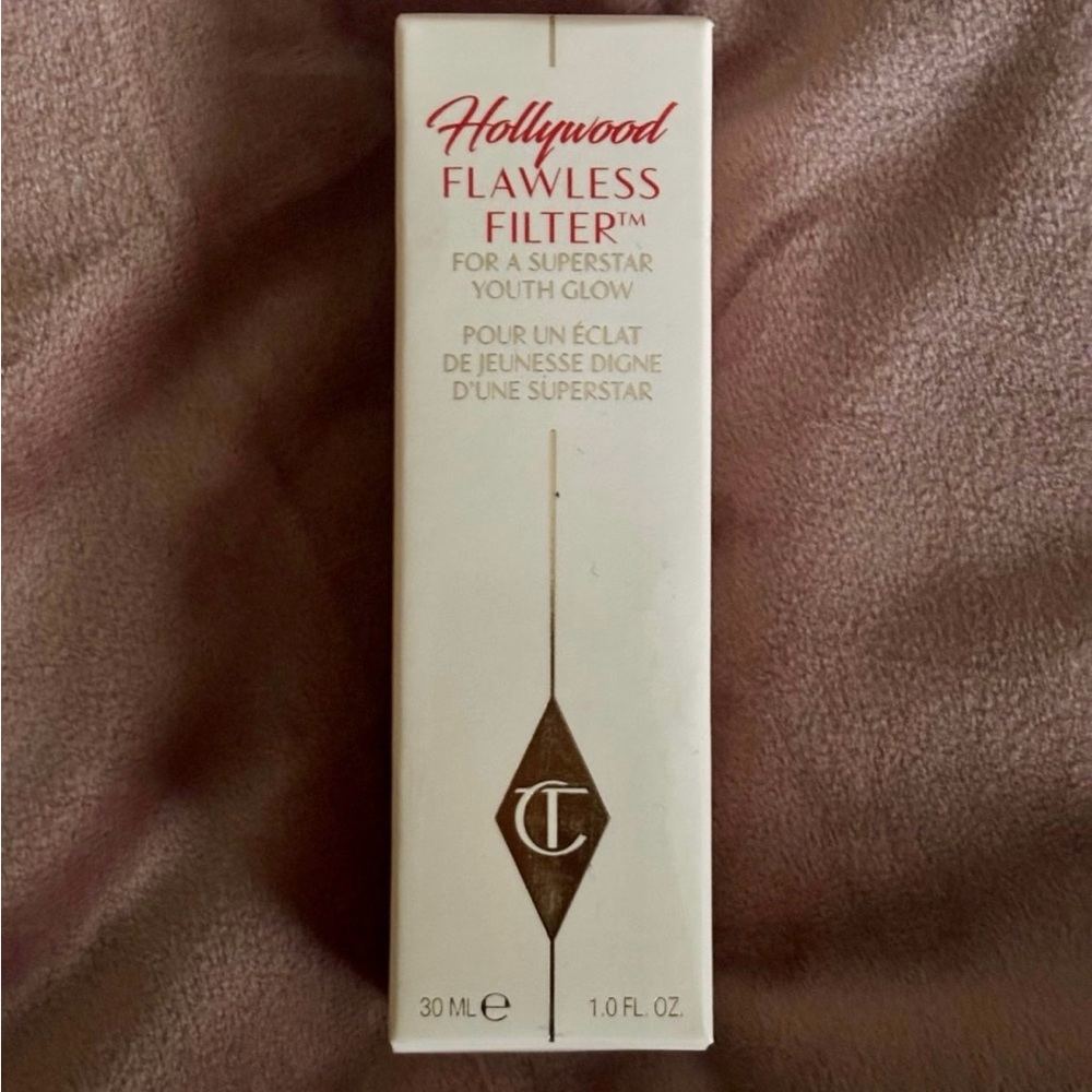 Charlotte Tilbury Hollywood Flawless Filter 7 deep